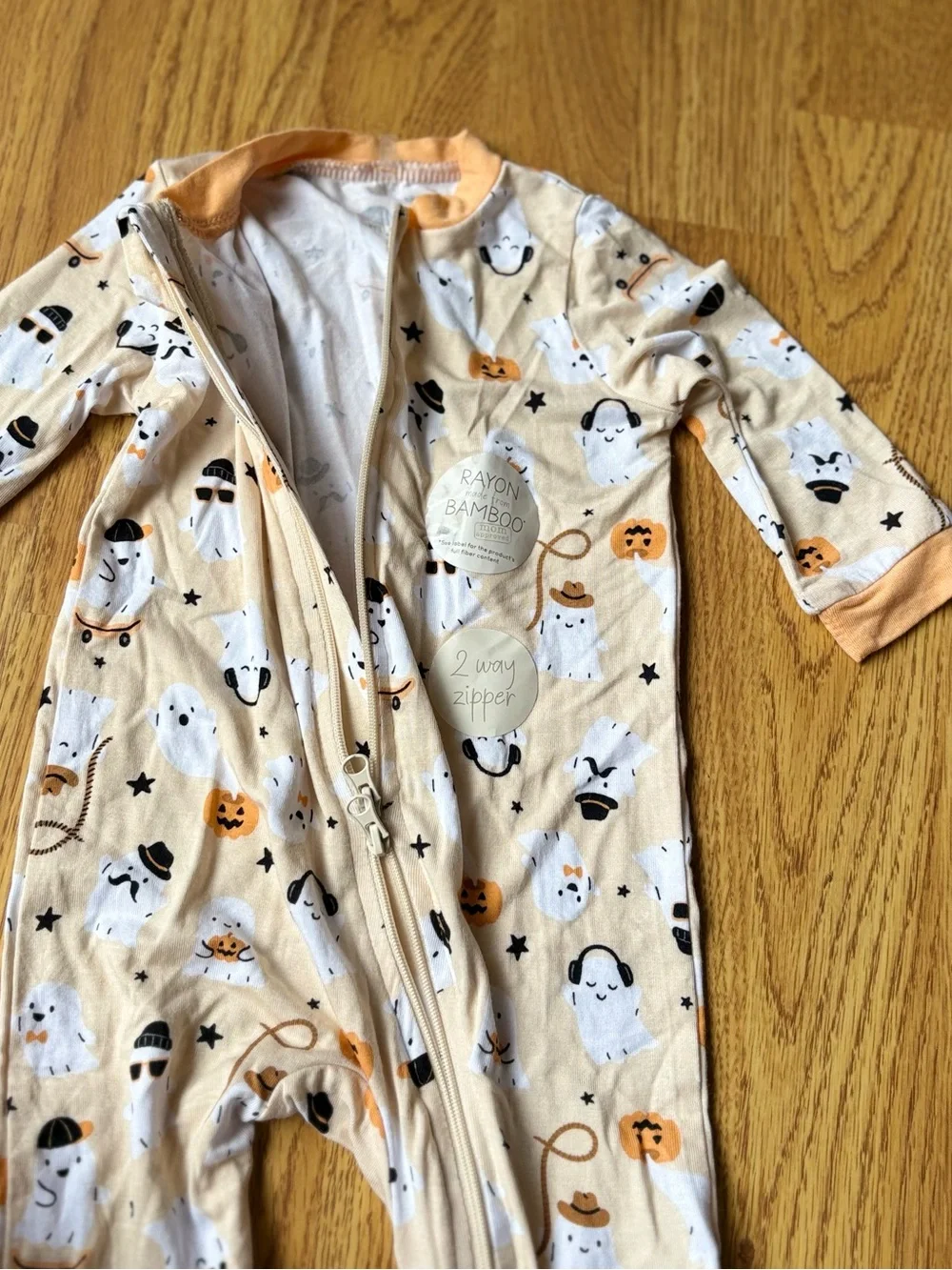 Milkberry Bamboo Cream Orange Halloween Ghosts Infant One-Piece Sleeper Sz 0-3M